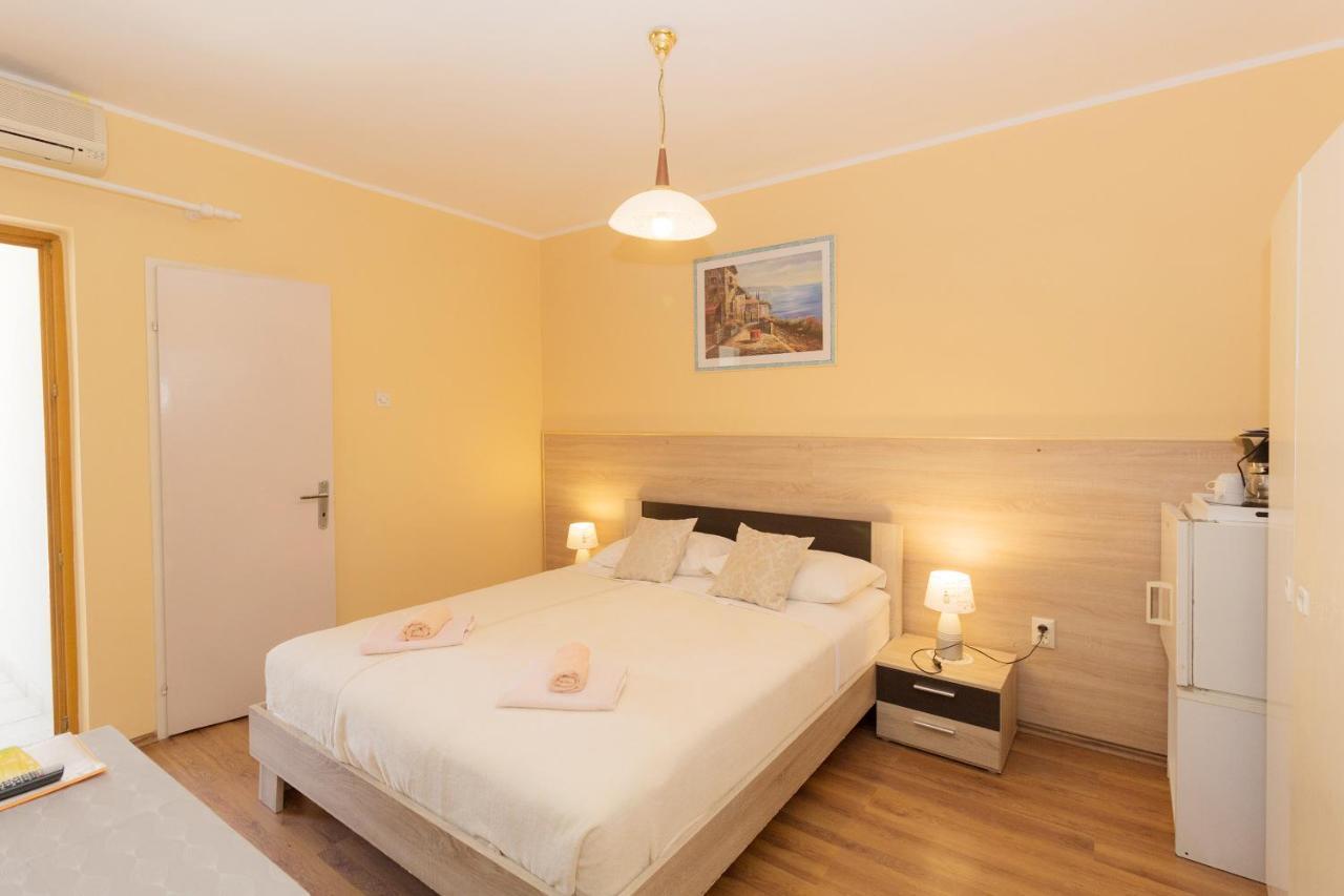 Bed & Breakfast Palma Bed and Breakfast Medulin Exterior foto
